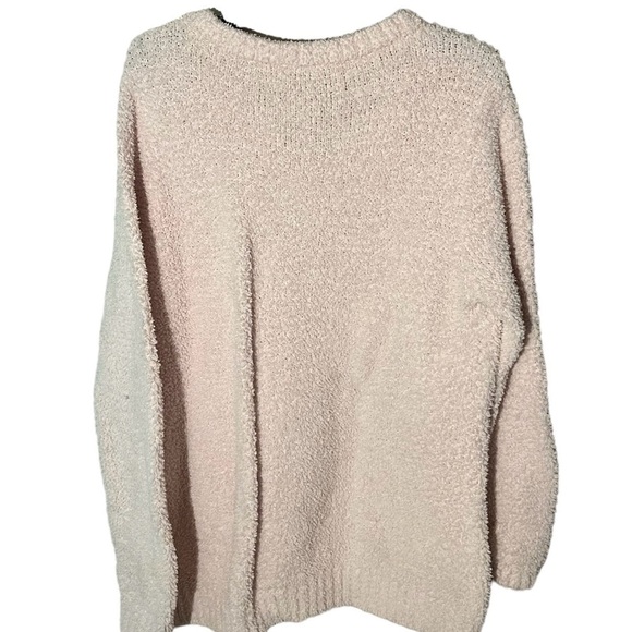 Intro Women’s Plus Size V-neck Chunky Pullover Sweater - Picture 2 of 5